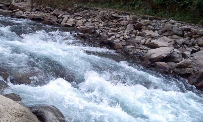 मनाङमा ४९.९५  मेगावाटको दानाखोला जलविद्युत आयोजना निर्माण गरिँदै